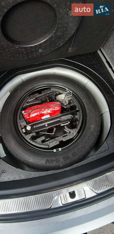 Универсал Skoda Superb 2012 в Киеве