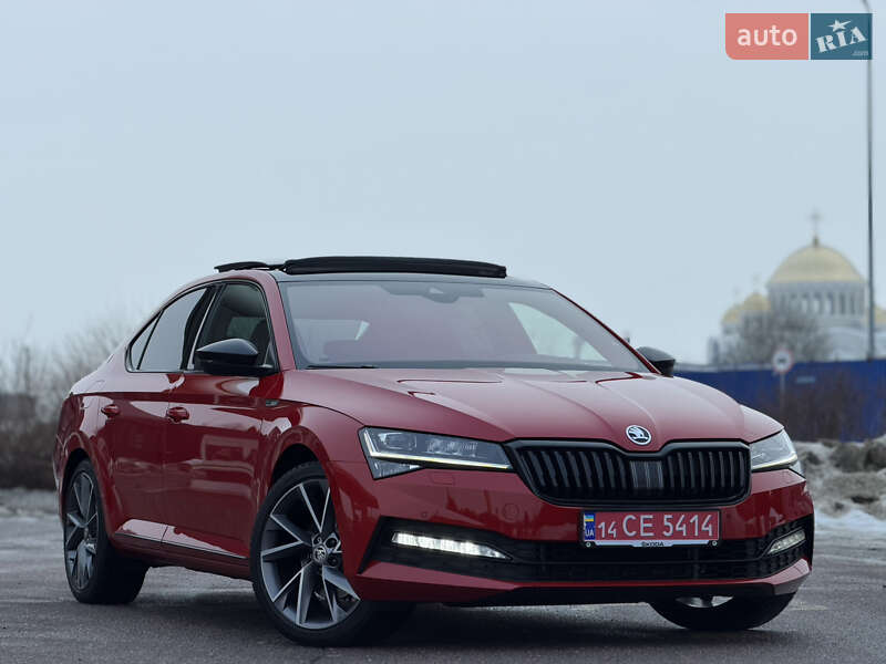 Лифтбек Skoda Superb 2022 в Дрогобыче