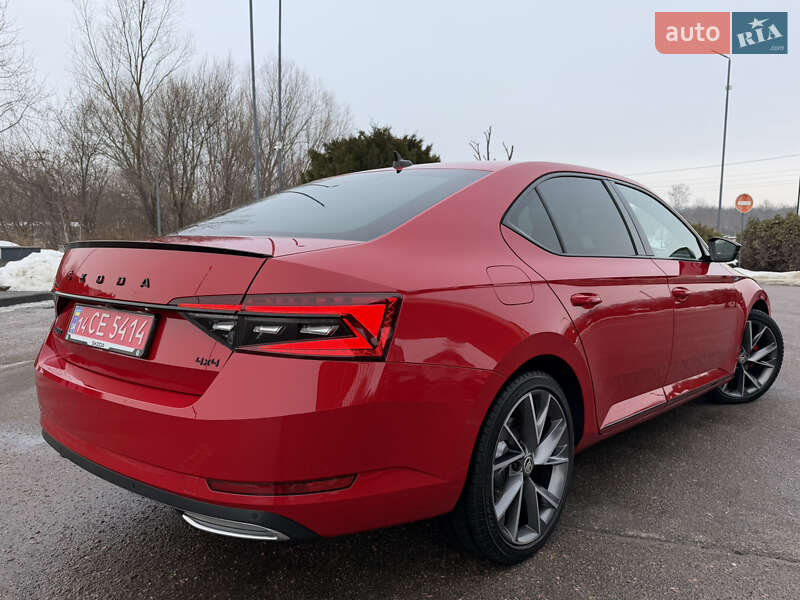 Лифтбек Skoda Superb 2022 в Дрогобыче