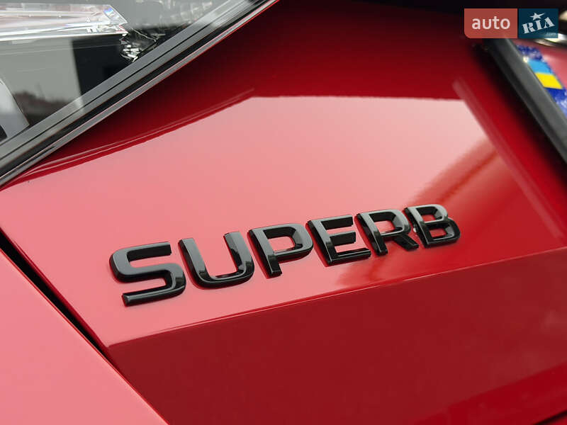 Лифтбек Skoda Superb 2022 в Дрогобыче