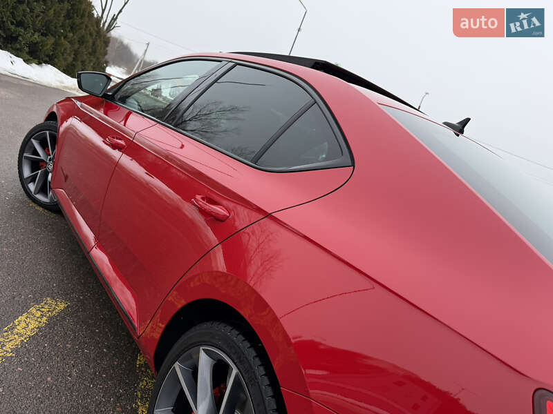 Лифтбек Skoda Superb 2022 в Дрогобыче