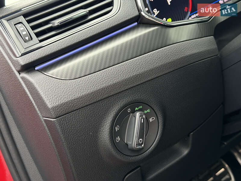 Лифтбек Skoda Superb 2022 в Дрогобыче