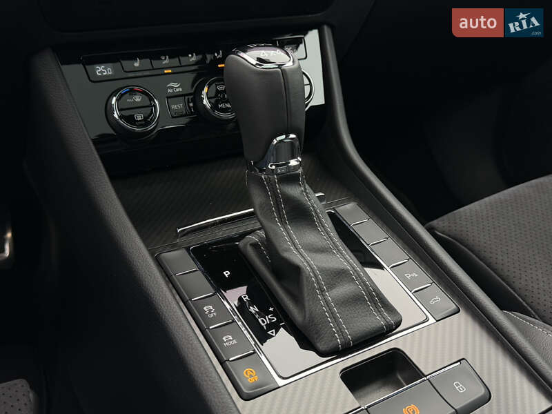 Лифтбек Skoda Superb 2022 в Дрогобыче