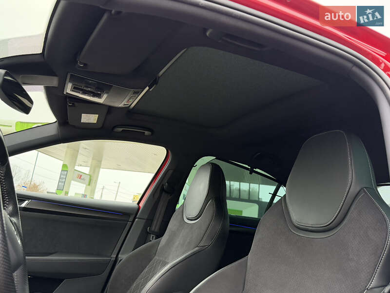 Лифтбек Skoda Superb 2022 в Дрогобыче