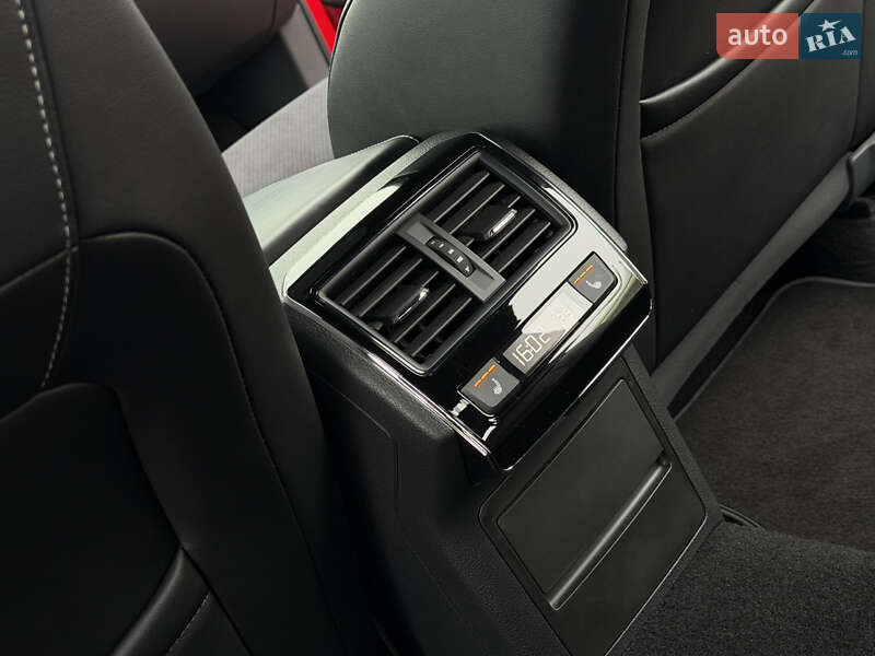 Лифтбек Skoda Superb 2022 в Дрогобыче