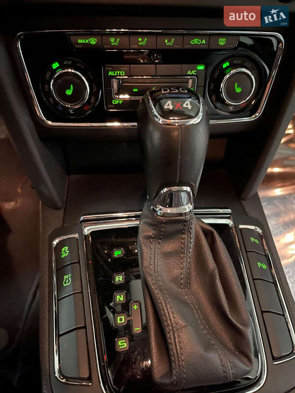 Лифтбек Skoda Superb 2014 в Киеве