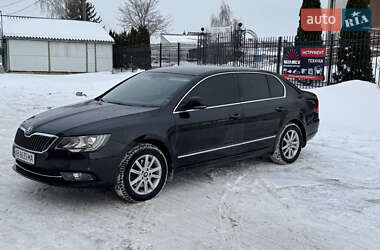 Лифтбек Skoda Superb 2013 в Гайсине