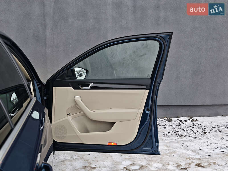 Универсал Skoda Superb 2020 в Луцке фото 56 Универсал Skoda Superb 2020 в Луцке