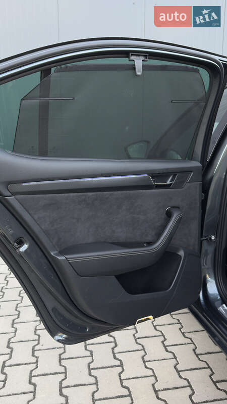 Лифтбек Skoda Superb 2022 в Мукачево