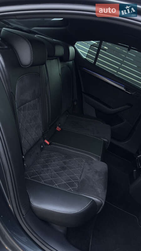 Лифтбек Skoda Superb 2022 в Мукачево