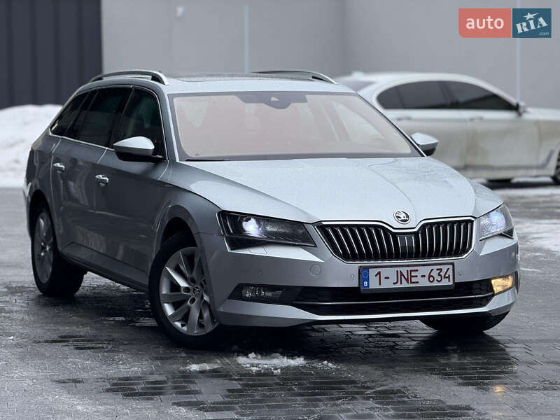 Универсал Skoda Superb 2018 в Ровно
