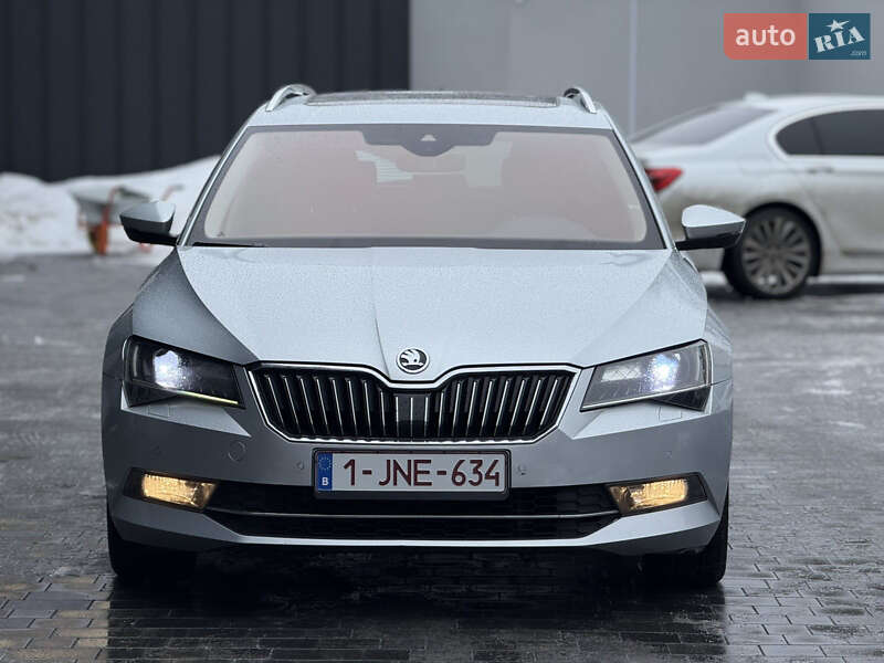 Универсал Skoda Superb 2018 в Ровно