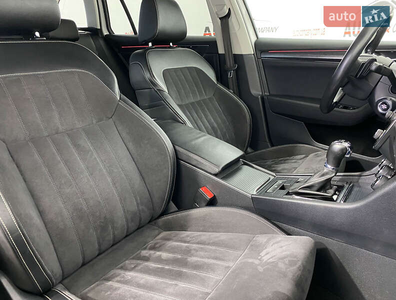 Универсал Skoda Superb 2020 в Львове