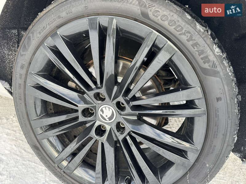 Універсал Skoda Superb 2020 в Луцьку фото 22 Універсал Skoda Superb 2020 в Луцьку