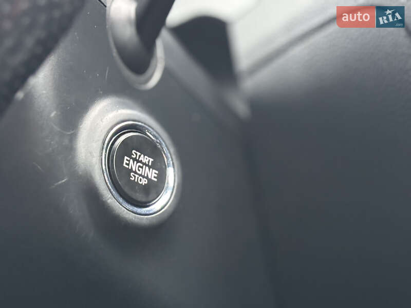 Універсал Skoda Superb 2017 в Ужгороді