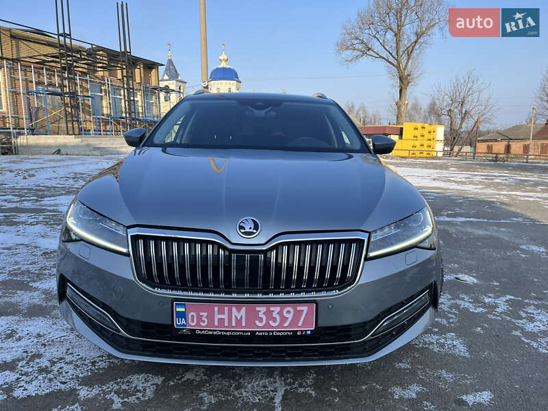 Універсал Skoda Superb 2021 в Хоролі