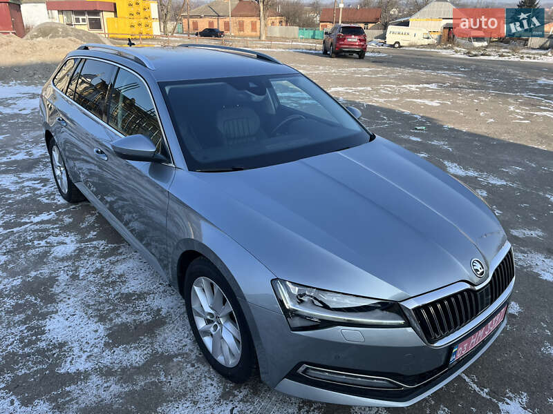 Універсал Skoda Superb 2021 в Хоролі