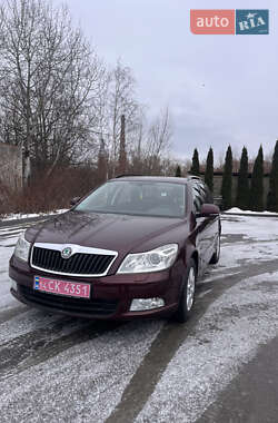 Універсал Skoda Superb 2009 в Надвірній