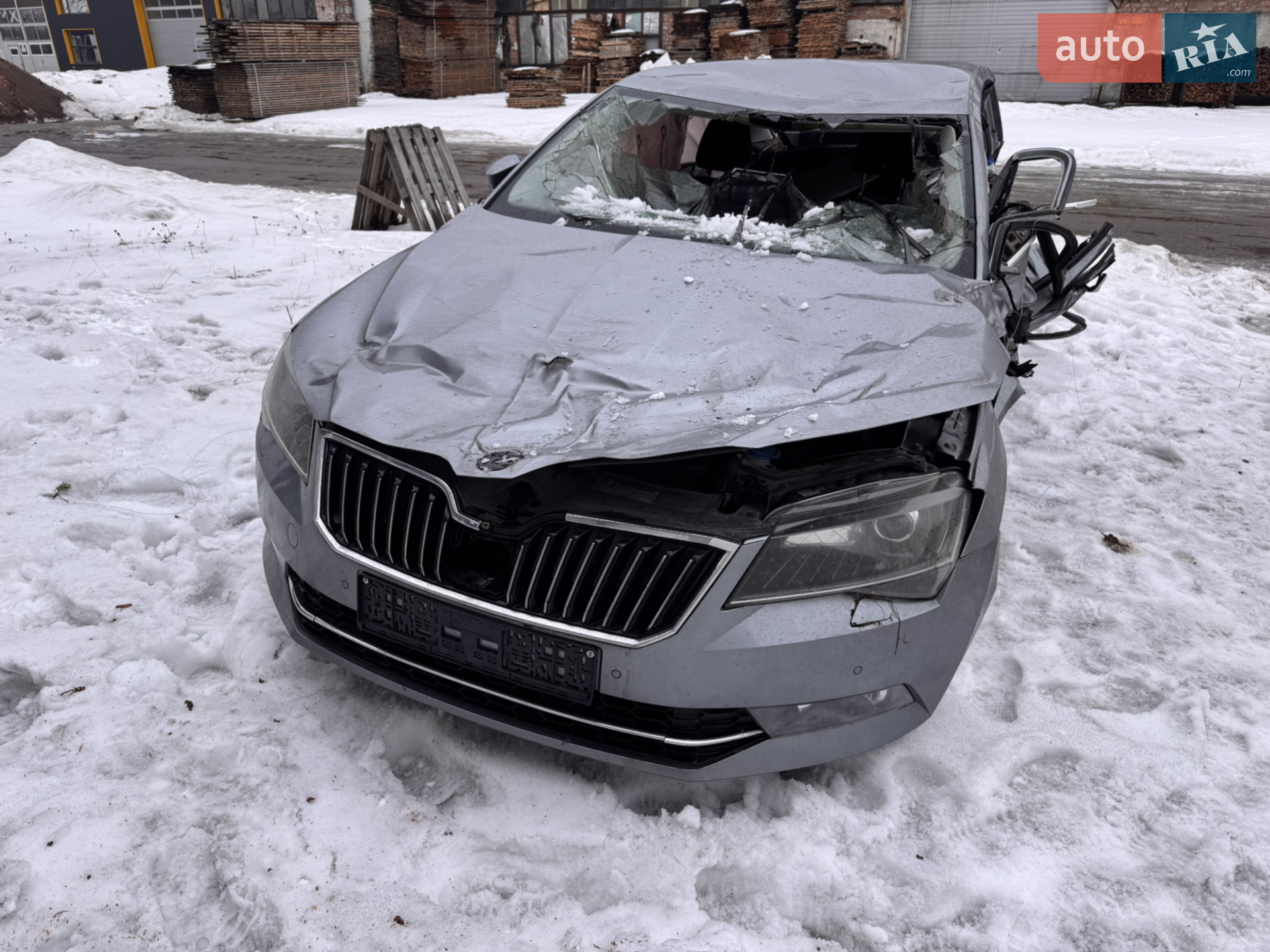 2018 Skoda Superb - мініатюра 2