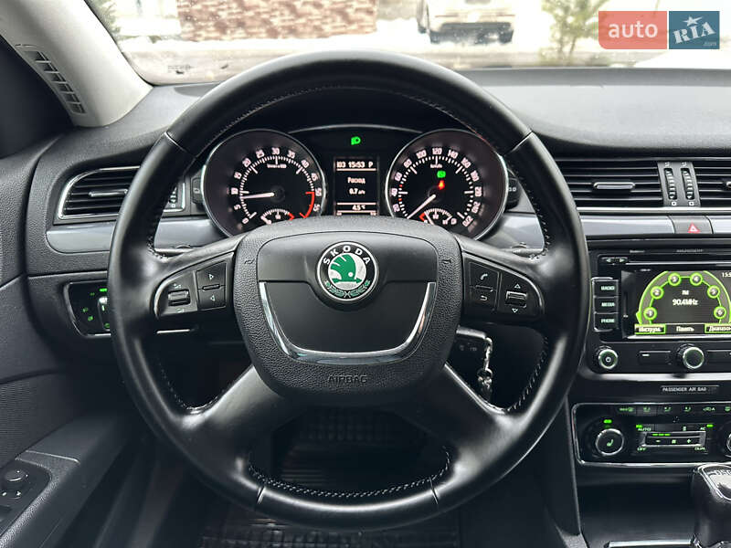 Универсал Skoda Superb 2013 в Ровно фото 13 Универсал Skoda Superb 2013 в Ровно