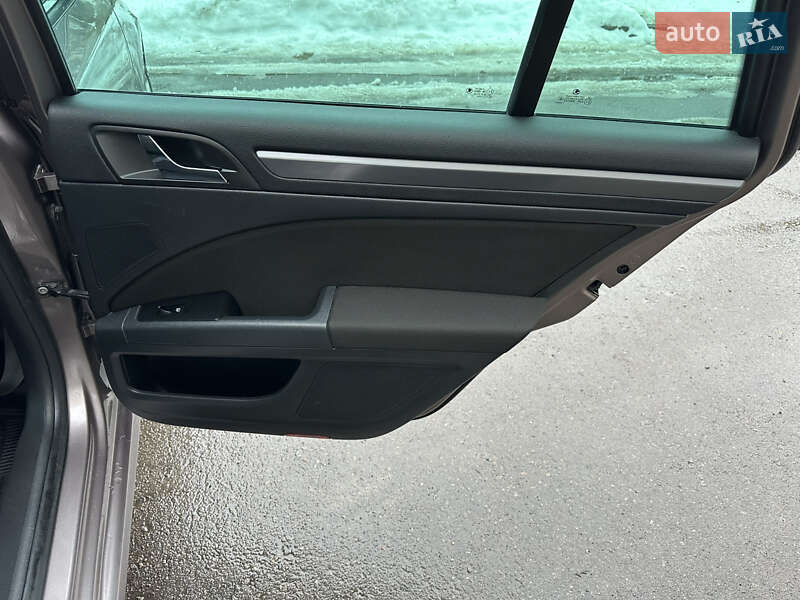 Универсал Skoda Superb 2013 в Ровно фото 26 Универсал Skoda Superb 2013 в Ровно