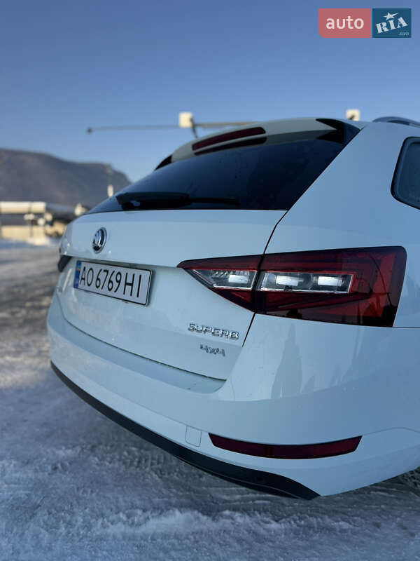 Универсал Skoda Superb 2017 в Хусте