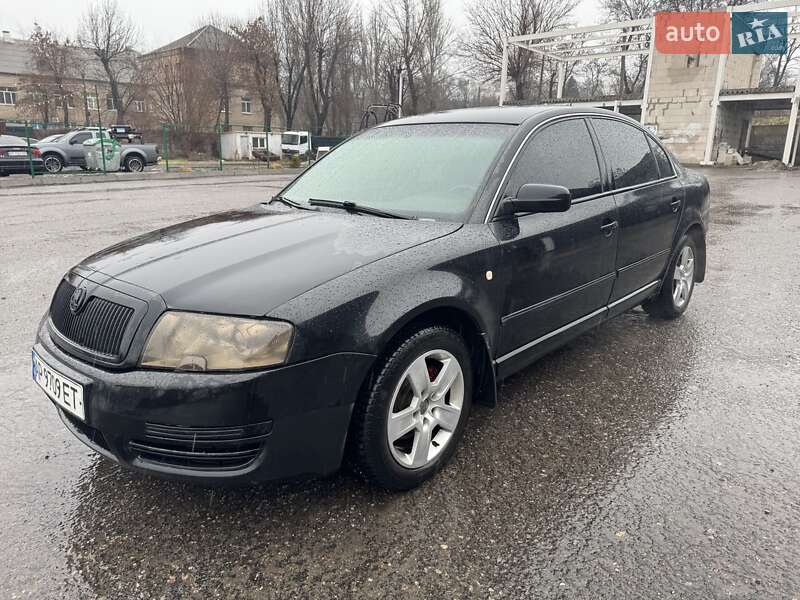 Лифтбек Skoda Superb 2005 в Запорожье