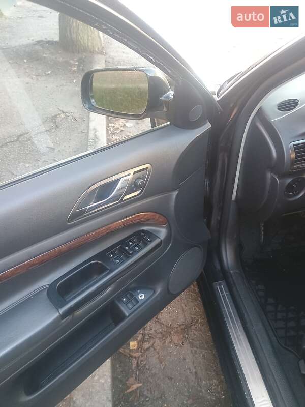 Лифтбек Skoda Superb 2004 в Кропивницком фото 7 Лифтбек Skoda Superb 2004 в Кропивницком