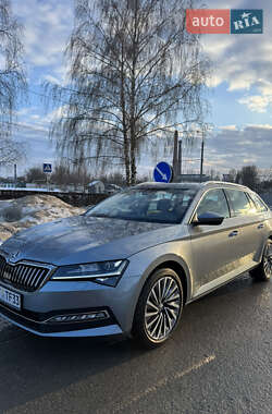 Універсал Skoda Superb 2020 в Тернополі