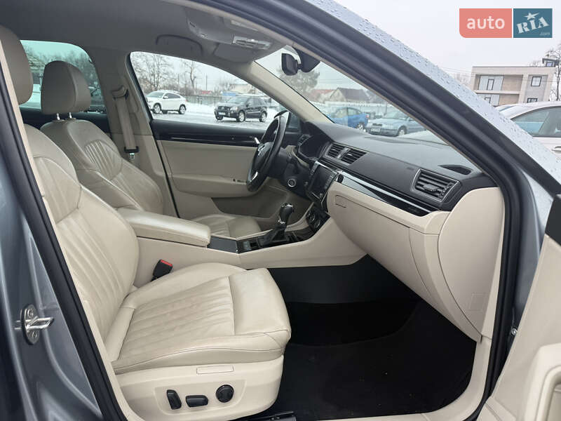 Ліфтбек Skoda Superb 2016 в Києві