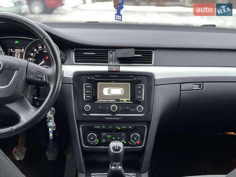 Универсал Skoda Superb 2012 в Косове фото 29 Универсал Skoda Superb 2012 в Косове