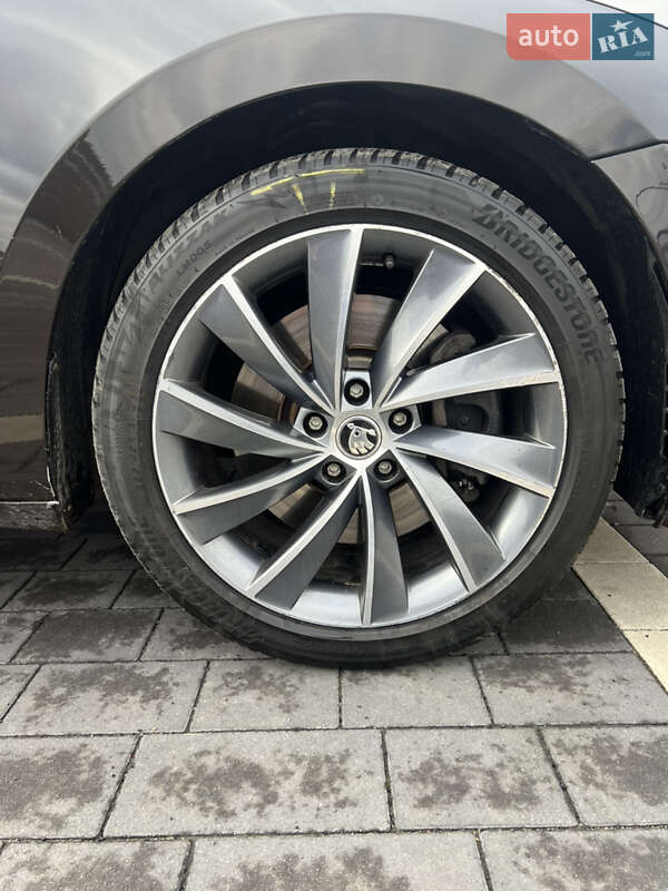 Лифтбек Skoda Superb 2017 в Мукачево фото 41 Лифтбек Skoda Superb 2017 в Мукачево
