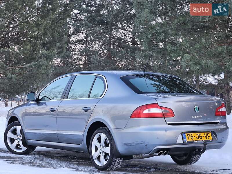 Лифтбек Skoda Superb 2008 в Дрогобыче