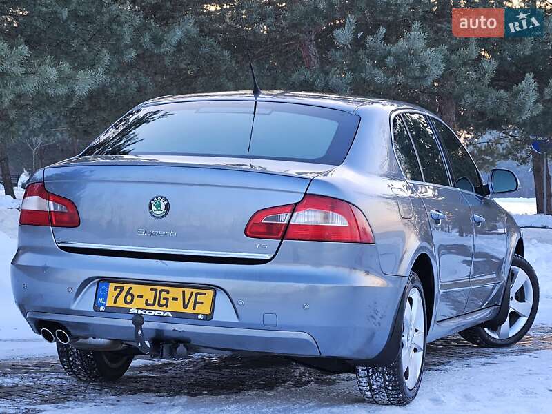 Лифтбек Skoda Superb 2008 в Дрогобыче
