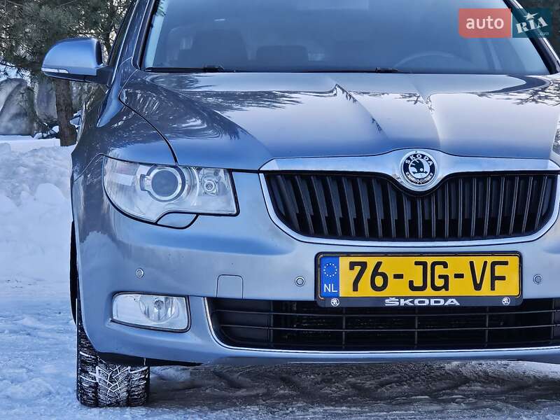 Лифтбек Skoda Superb 2008 в Дрогобыче