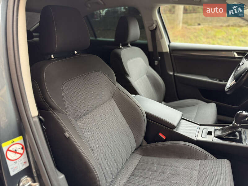 Лифтбек Skoda Superb 2019 в Ужгороде фото 40 Лифтбек Skoda Superb 2019 в Ужгороде
