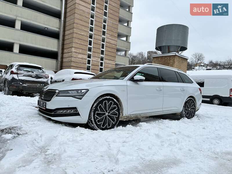 Универсал Skoda Superb 2023 в Киеве фото 29 Универсал Skoda Superb 2023 в Киеве