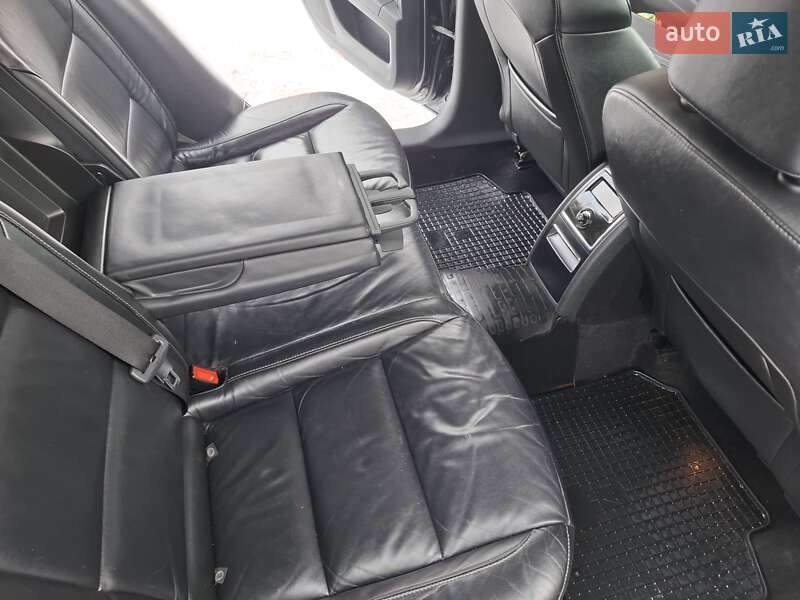 Универсал Skoda Superb 2011 в Ивано-Франковске