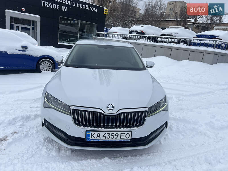 Лифтбек Skoda Superb 2021 в Киеве фото Лифтбек Skoda Superb 2021 в Киеве