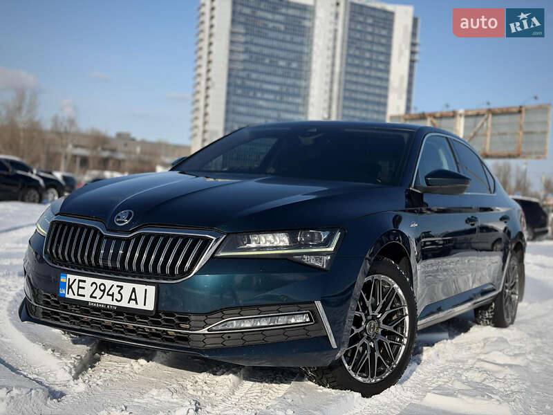 Лифтбек Skoda Superb 2020 в Киеве