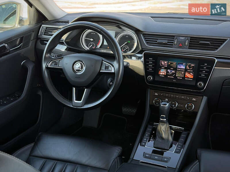 Лифтбек Skoda Superb 2020 в Киеве