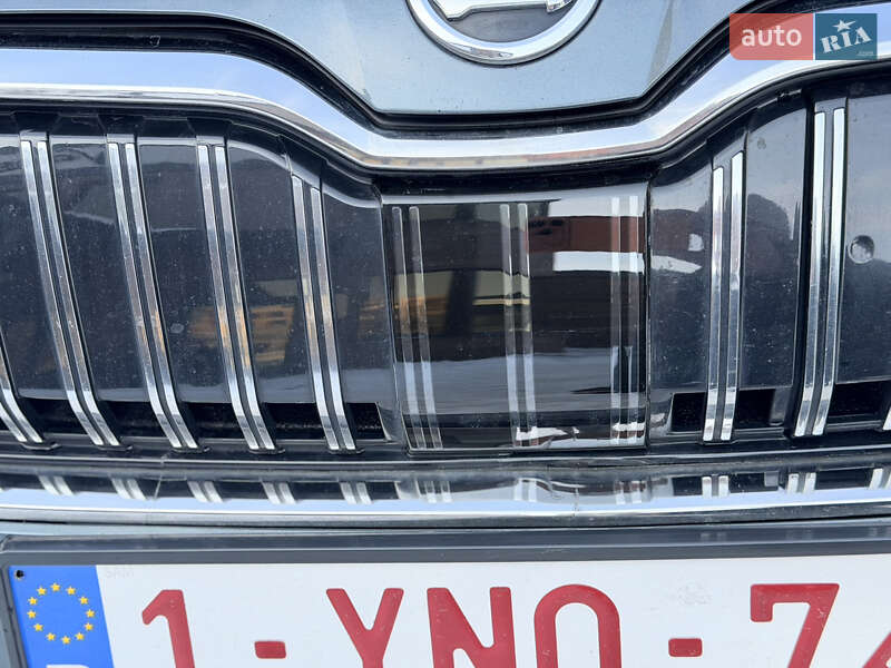 Универсал Skoda Superb 2021 в Ровно