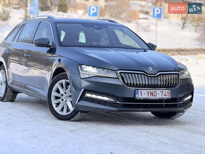 Универсал Skoda Superb 2021 в Ровно