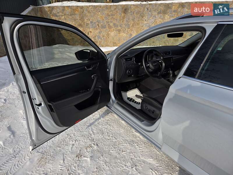 Універсал Skoda Superb 2021 в Вінниці фото 36 Універсал Skoda Superb 2021 в Вінниці