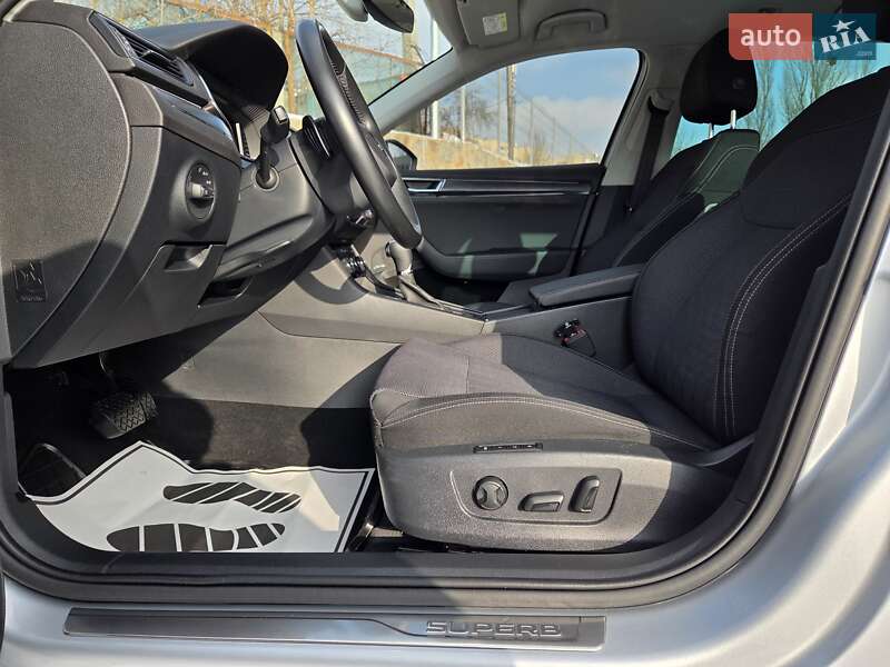 Універсал Skoda Superb 2021 в Вінниці фото 47 Універсал Skoda Superb 2021 в Вінниці