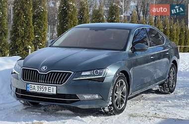 Ліфтбек Skoda Superb 2016 в Кропивницькому
