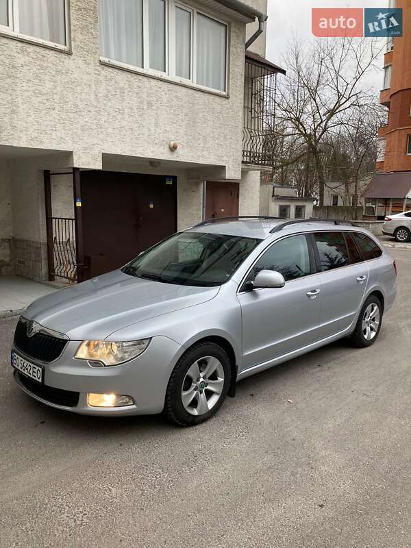 Skoda Superb 2013 Skoda Superb 2013