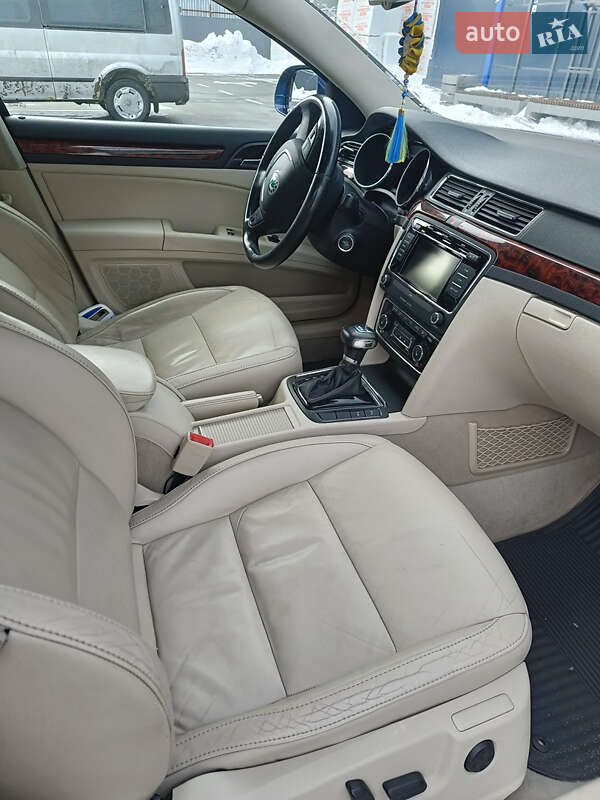 Лифтбек Skoda Superb 2010 в Киеве фото 11 Лифтбек Skoda Superb 2010 в Киеве