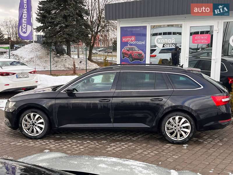 Універсал Skoda Superb 2017 в Львові