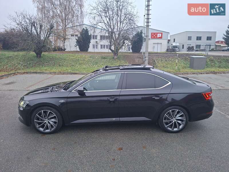 Ліфтбек Skoda Superb 2017 в Ужгороді